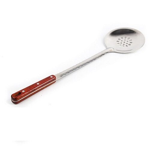 Stainless skimmer with wooden handle 47 cm
