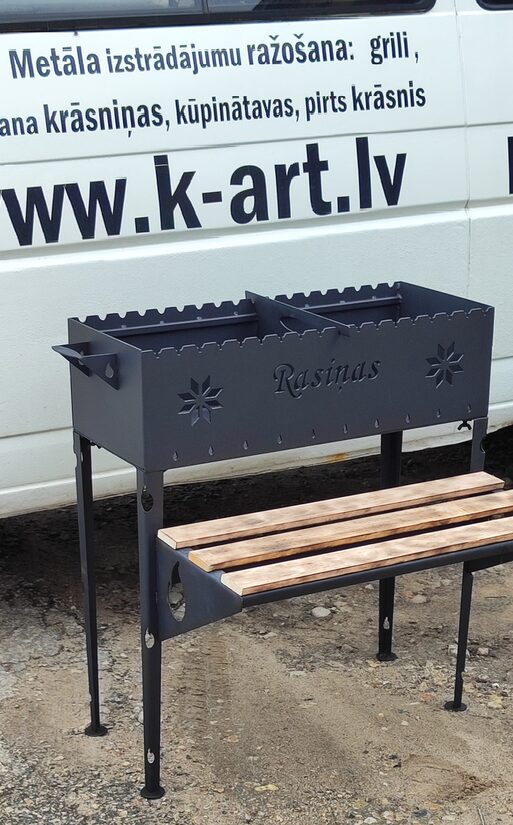 Grill with wooden shelf in front, with additional divider, foldable, personalized