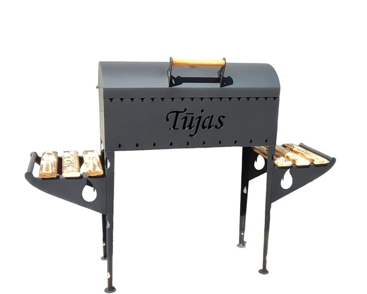 Grill with a lid and one shelf, individual design