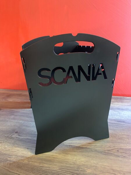 Grils "Scania" un ar personalizētu vārdu